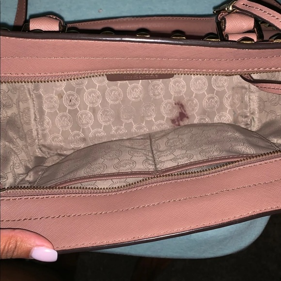 Mauve Michael Kors Crossbody Purse - Picture 4 of 4